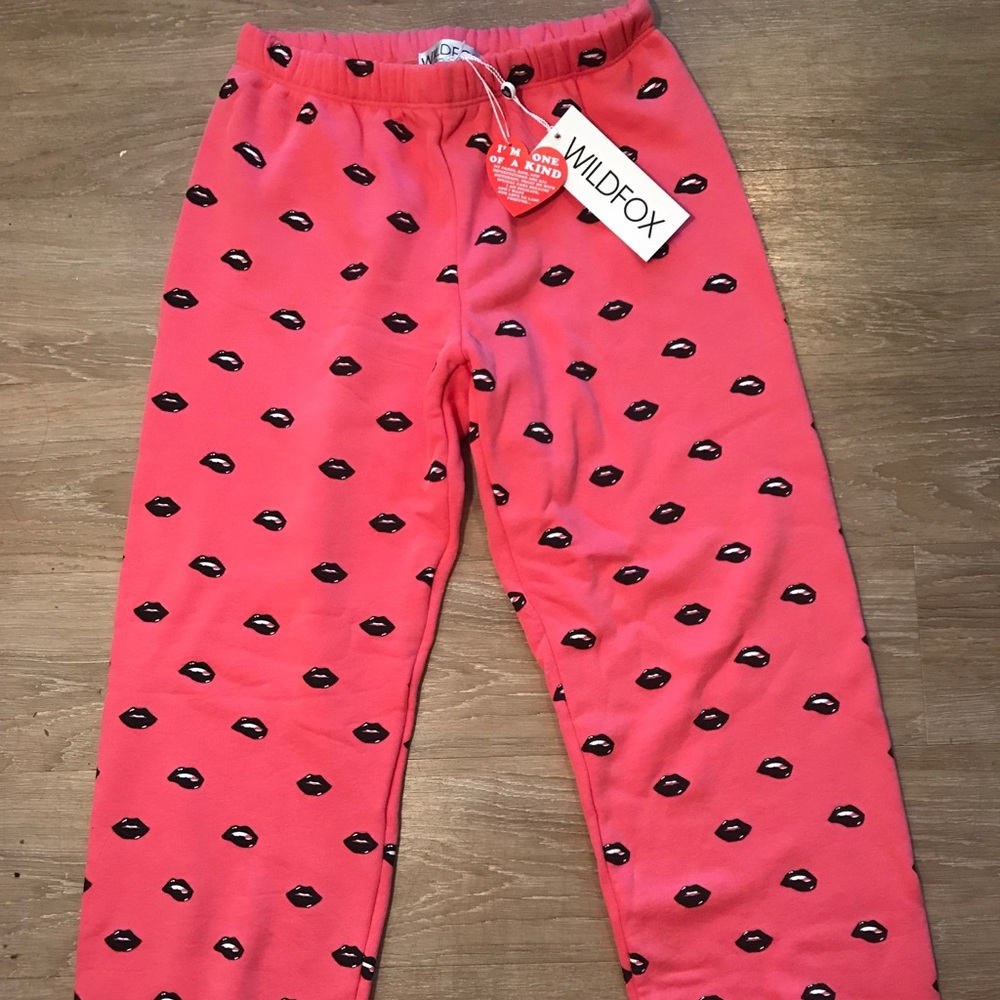 BRAND NEW Wildfox Lip Service Easy Sweats